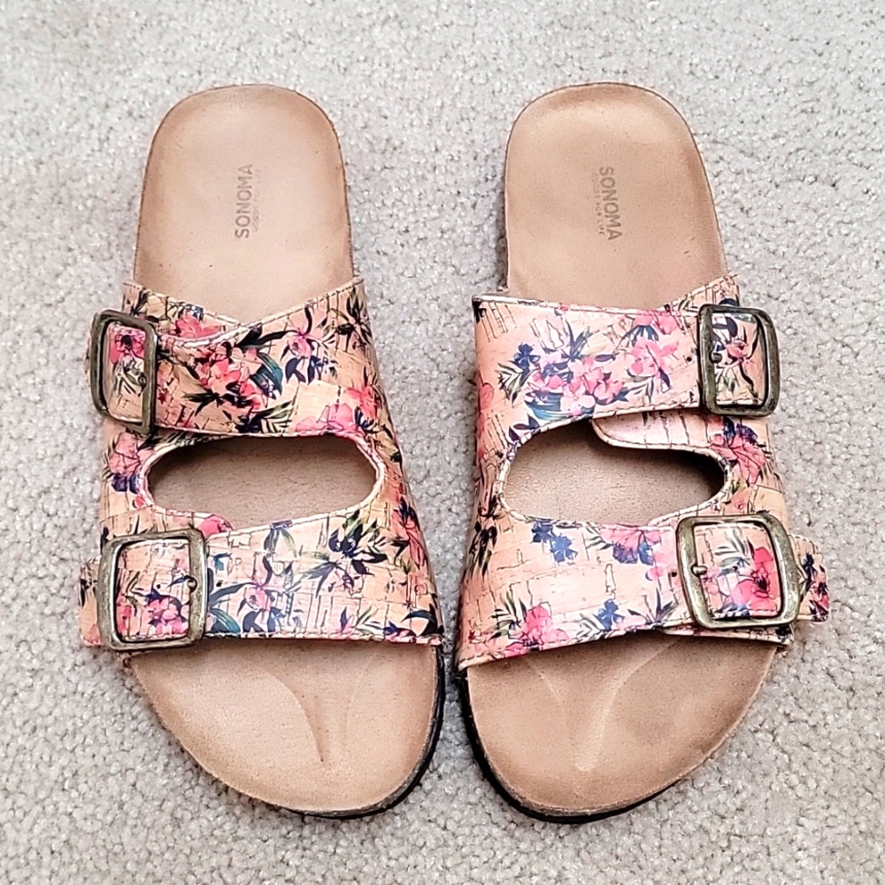 Discounted - Condition Good - SONOMA Floral Sandals - Size 8
